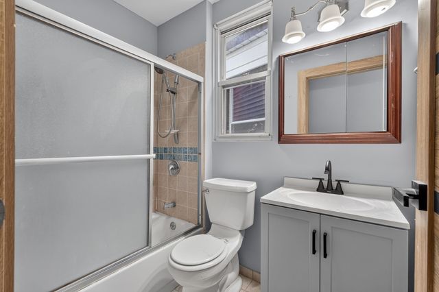 255 KENNEDY BLVD, Bayonne, NJ 07002