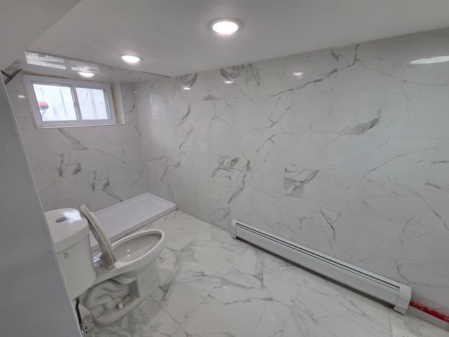 255 KENNEDY BLVD, Bayonne, NJ 07002