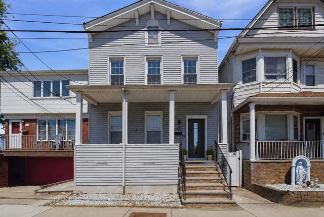 255 KENNEDY BLVD, Bayonne, NJ 07002