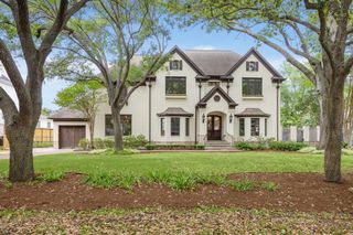5418 Braeburn Drive, Bellaire, TX 77401