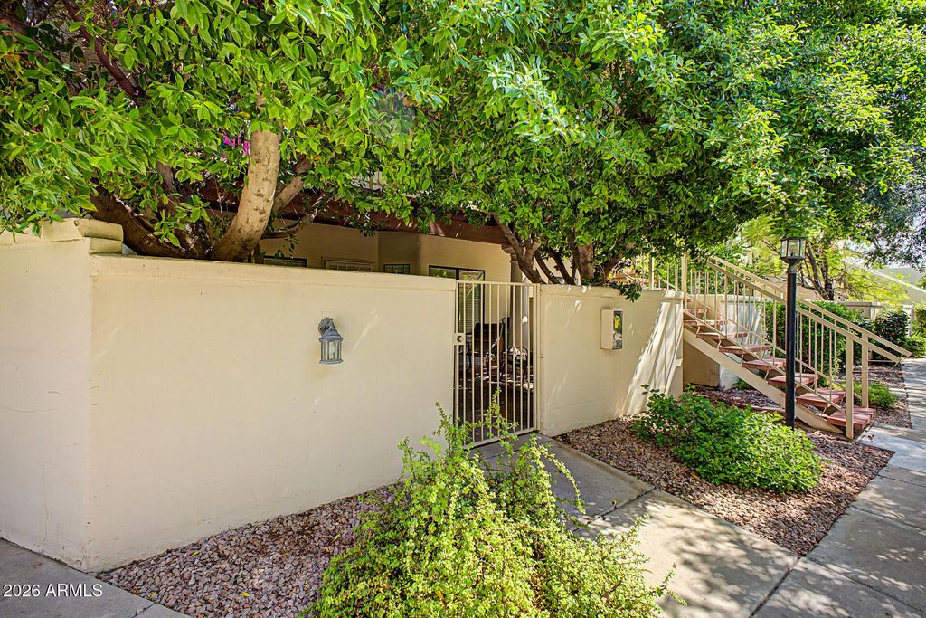 1017 E Maryland Avenue 103, Phoenix, AZ 85014 — photo 2