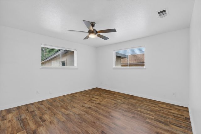 1545 Drury Drive, Dallas, TX 75232