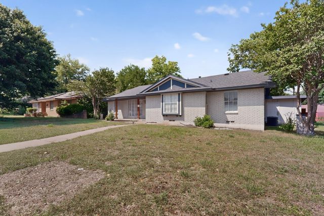 1545 Drury Drive, Dallas, TX 75232