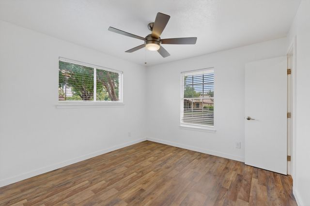1545 Drury Drive, Dallas, TX 75232