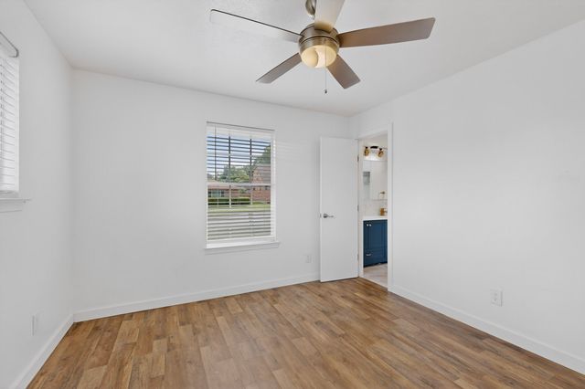 1545 Drury Drive, Dallas, TX 75232
