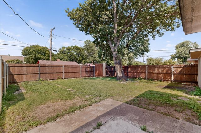 1545 Drury Drive, Dallas, TX 75232
