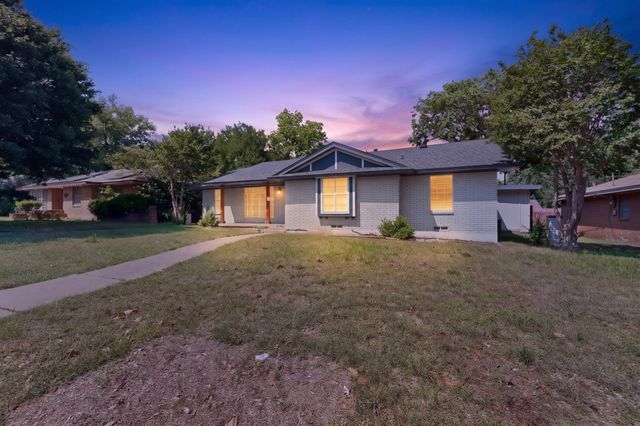 1545 Drury Drive, Dallas, TX 75232