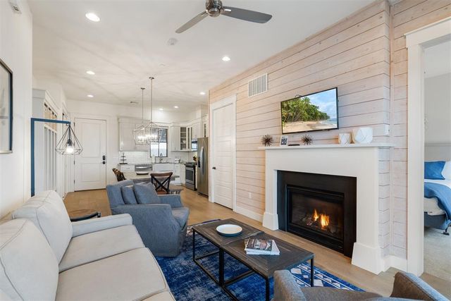 29 Water Street 8, Carlton Landing, OK 74432