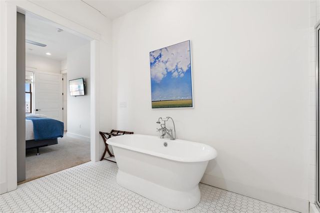 29 Water Street 8, Carlton Landing, OK 74432