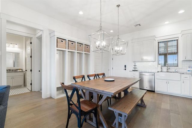 29 Water Street 8, Carlton Landing, OK 74432