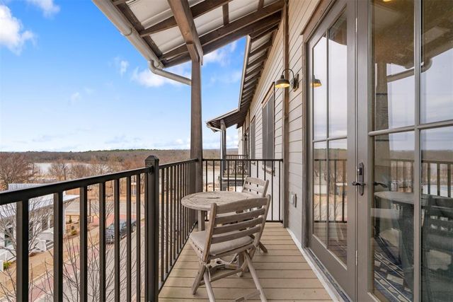 29 Water Street 8, Carlton Landing, OK 74432