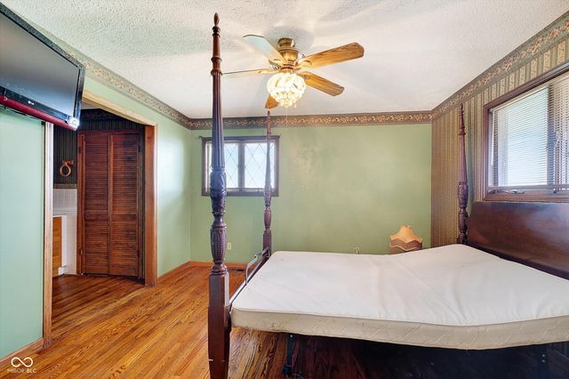 6911 E Raymond Street, Indianapolis, IN 46239