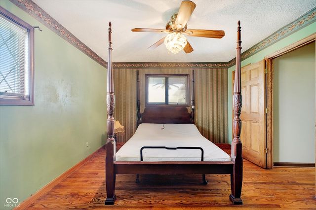 6911 E Raymond Street, Indianapolis, IN 46239