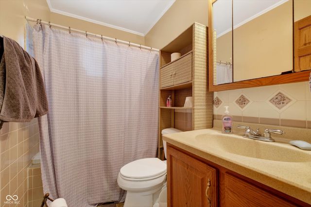 6911 E Raymond Street, Indianapolis, IN 46239