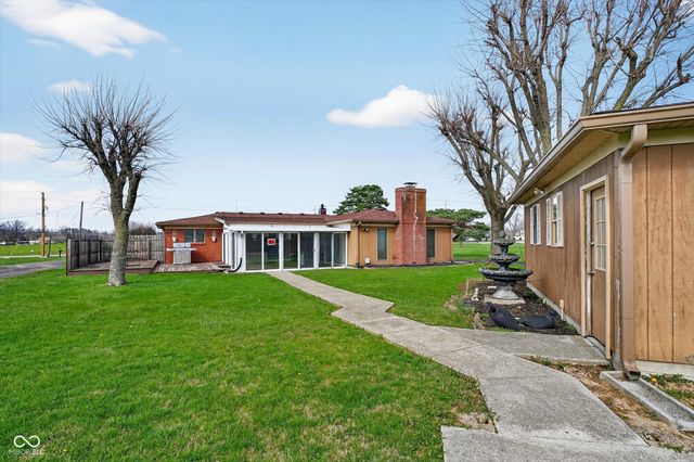 6911 E Raymond Street, Indianapolis, IN 46239