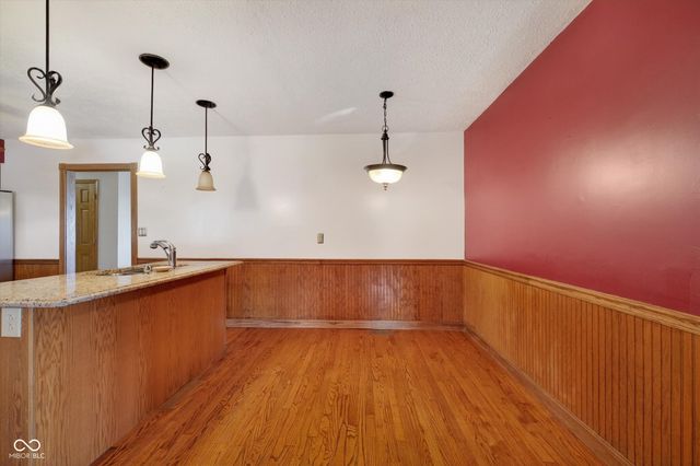 6911 E Raymond Street, Indianapolis, IN 46239