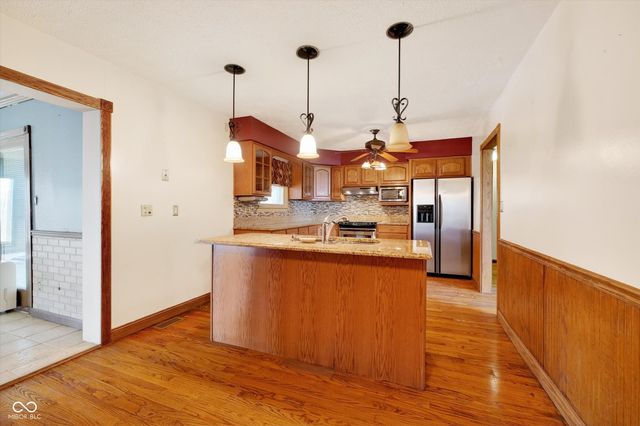 6911 E Raymond Street, Indianapolis, IN 46239