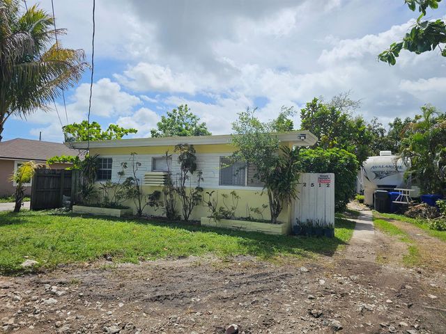 2512 Arthur Street, Hollywood, FL 33020