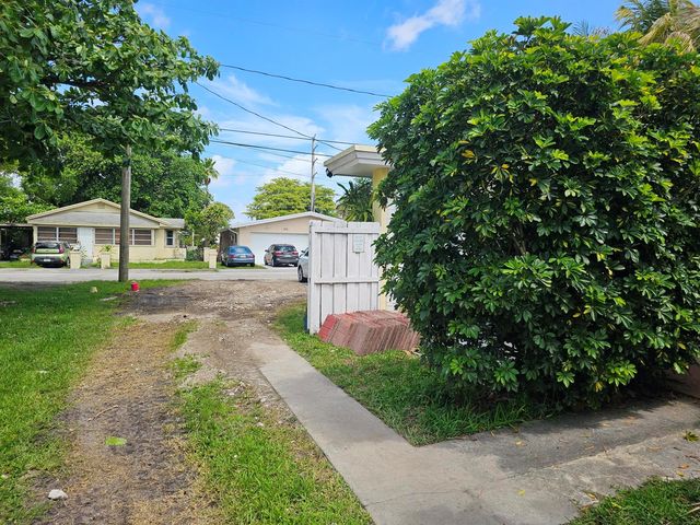 2512 Arthur Street, Hollywood, FL 33020