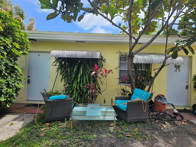 2512 Arthur Street, Hollywood, FL 33020