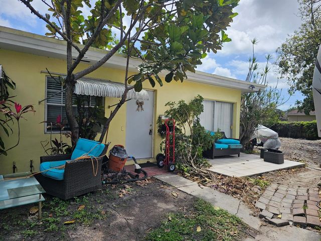 2512 Arthur Street, Hollywood, FL 33020