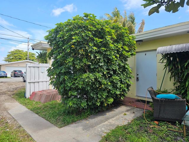 2512 Arthur Street, Hollywood, FL 33020