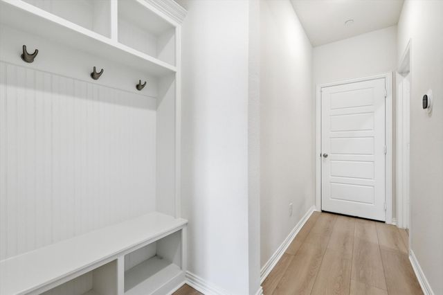 321 Ukiah Street, Lewisville, TX 75056