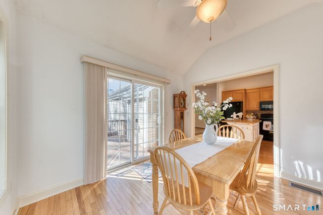 18 Compass Court 18, East Lyme, CT 06357