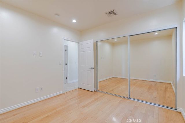 320 E Dryden Street, Glendale, CA 91207