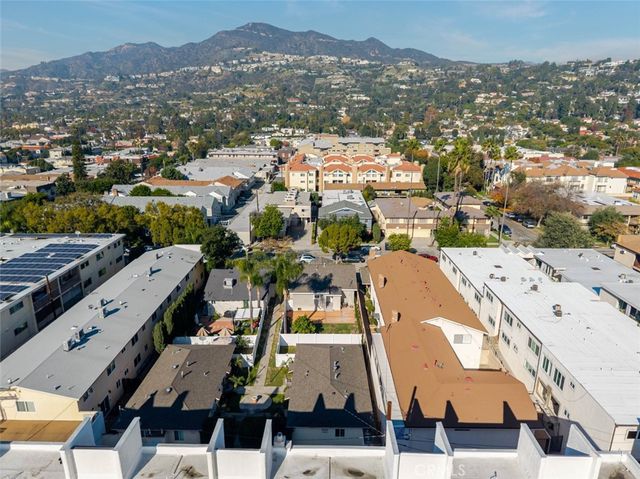 320 E Dryden Street, Glendale, CA 91207