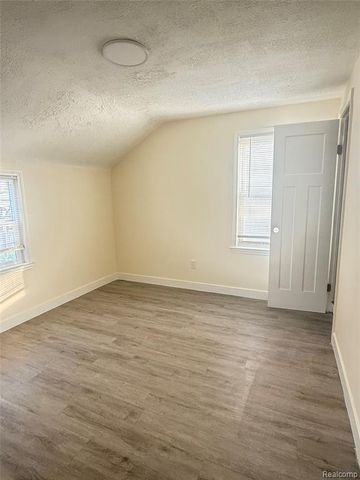 19336 Binder Street, Detroit, MI 48234