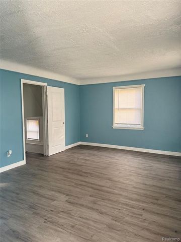 19336 Binder Street, Detroit, MI 48234