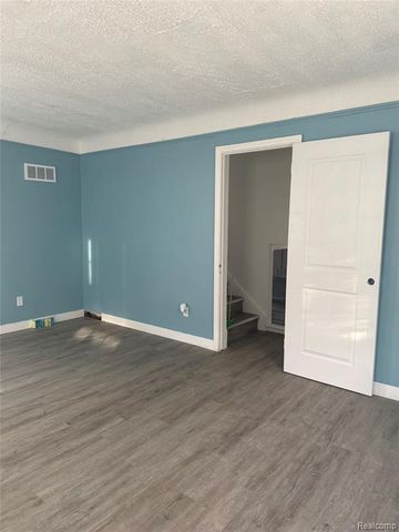 19336 Binder Street, Detroit, MI 48234