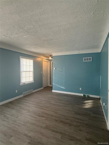 19336 Binder Street, Detroit, MI 48234