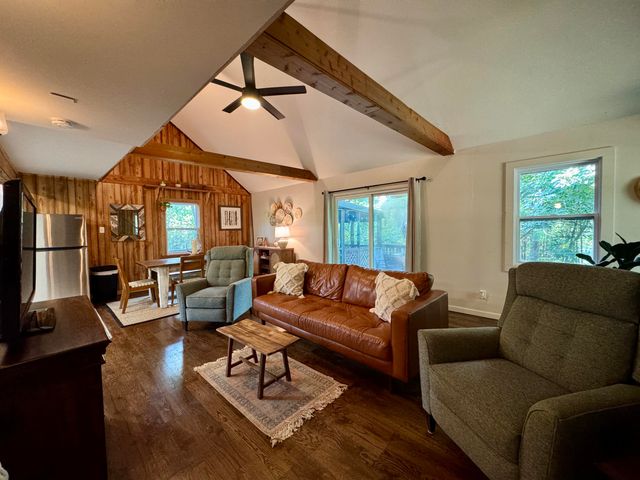 1345 E 310th Street, Flemington, MO 65650