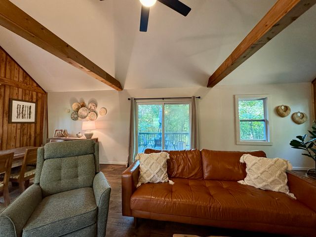 1345 E 310th Street, Flemington, MO 65650