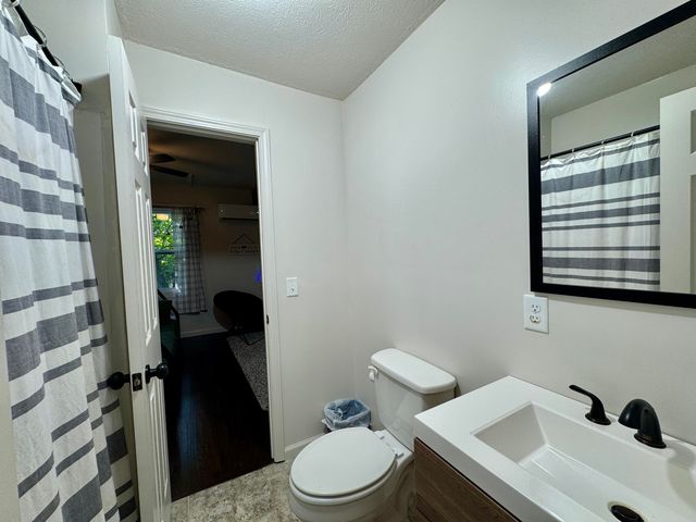 1345 E 310th Street, Flemington, MO 65650