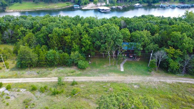 1345 E 310th Street, Flemington, MO 65650