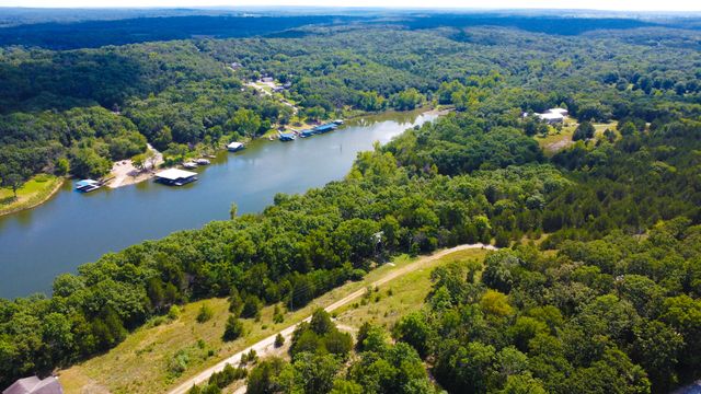 1345 E 310th Street, Flemington, MO 65650