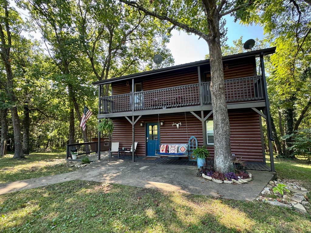 1345 E 310th Street, Flemington, MO 65650
