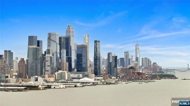 7000 Boulevard East 32C, Guttenberg, NJ 07093