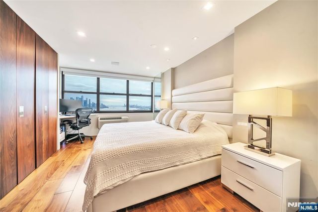 7000 Boulevard East 32C, Guttenberg, NJ 07093