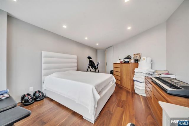 7000 Boulevard East 32C, Guttenberg, NJ 07093