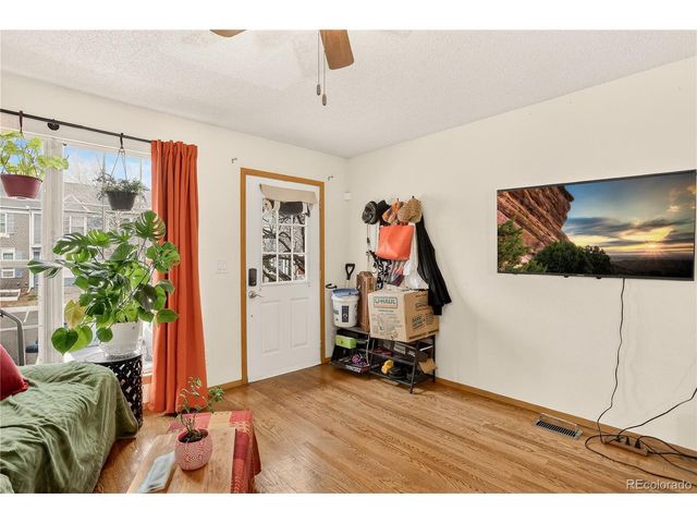 8258 S Fillmore Cir, Centennial, CO 80122