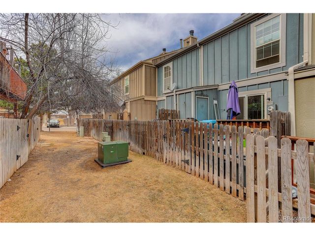 8258 S Fillmore Cir, Centennial, CO 80122