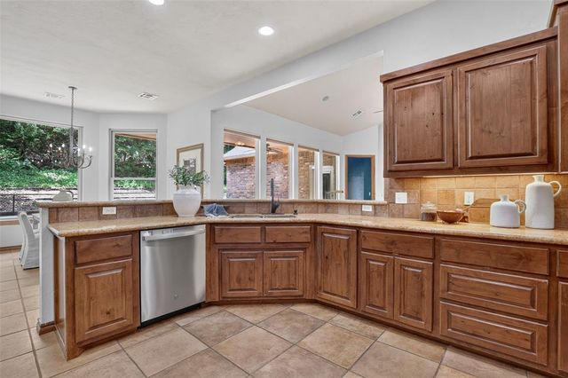19416 Redbud Creek Circle, Harrah, OK 73045