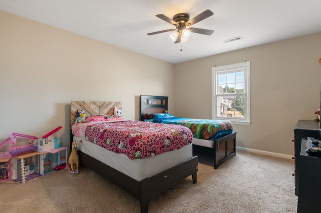 1253 Archwood Dr, Clarksville, TN 37042