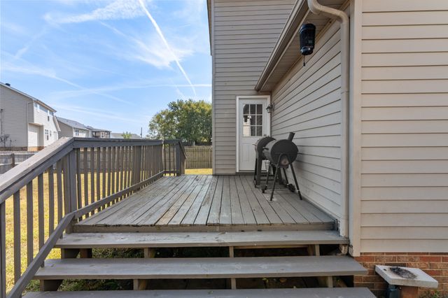 1253 Archwood Dr, Clarksville, TN 37042