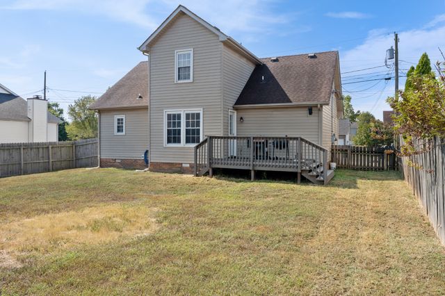 1253 Archwood Dr, Clarksville, TN 37042