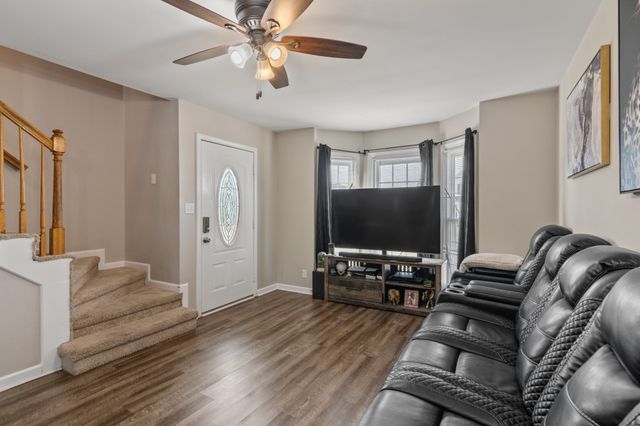 1253 Archwood Dr, Clarksville, TN 37042